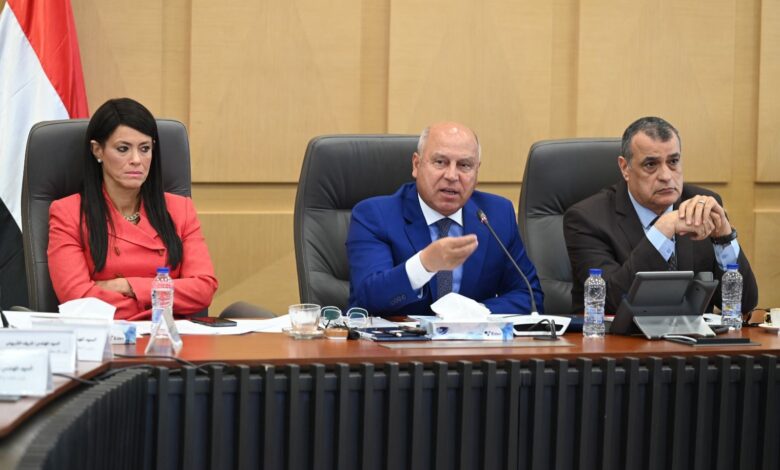 الوزير يترأس الاجتماع الحادي والثلاثين للمجموعة الوزارية للتنمية الصناعية