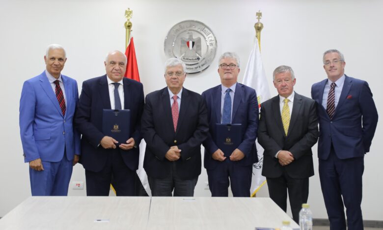 جامعة المستقبل في مصر تجدد توقيع بروتوكول تعاون مع جامعة كورك الأيرلندية بحضور وزير التعليم العالي