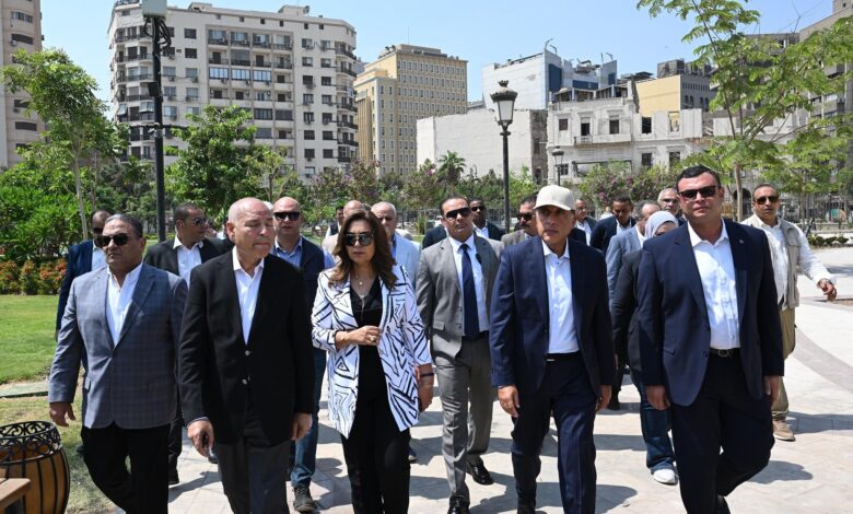 رئيس الوزراء يتفقد مشروع إحياء حديقة الأزبكية التراثية بعد الانتهاء من الأعمال