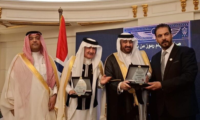 ملتقى صُنَّاع الإلهام يُكرِّم رجل الأعمال أحمد العبيكان والمستشار الأنديجاني والدعاء له بالشفاء العاجل