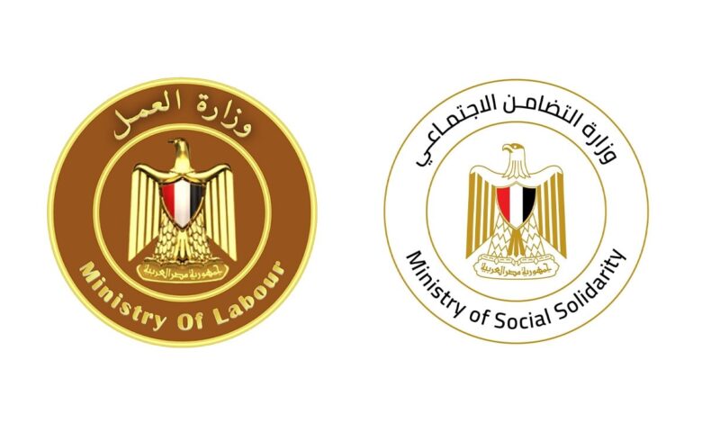 وزيرا العمل والتضامن يقرران صرف 400 ألف جنيه لأسرة كل متوفي في حادث حريق مصنع بالمحلة
