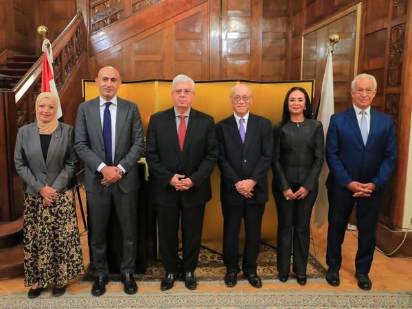 وزير التعليم العالي يشهد احتفالية إطلاق دبلوم إعداد معلم "التوكاتسو"