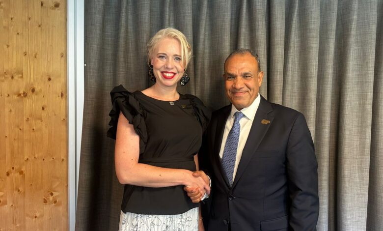 وزير الخارجية يلتقي رئيسة البرلمان السلوفيني