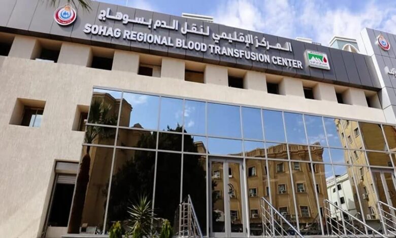 وزير الصحة يتلقى تقريرًا يفيد بتنفيذ مرور ميداني على 37 مشروعًا صحيًا جاريًا بـ13 محافظة