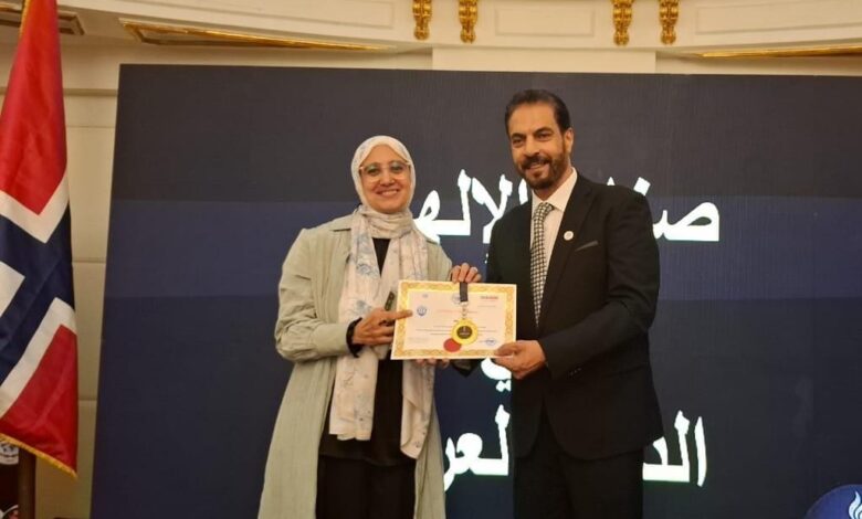 مؤتمر"صُنّاع الإلهام" يكرم عبير سلامة المدير التنفيذي لمجلة نهر الأمل
