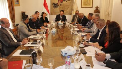 هنو يعقد الاجتماع الدوري مع قيادات الوزارة لمتابعة خطط العمل المستقبلية