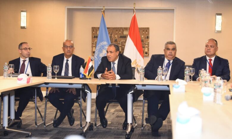 وزير الخارجية يلتقي مع المصريين العاملين في الأمم المتحدة بنيويورك