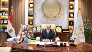 "عزب" يعلن صدور قرار مجلس الوزراء بتحويل معهد الهندسة الوراثية والتكنولوجيا الحيوية إلى كلية التكنولوجيا الحيوية