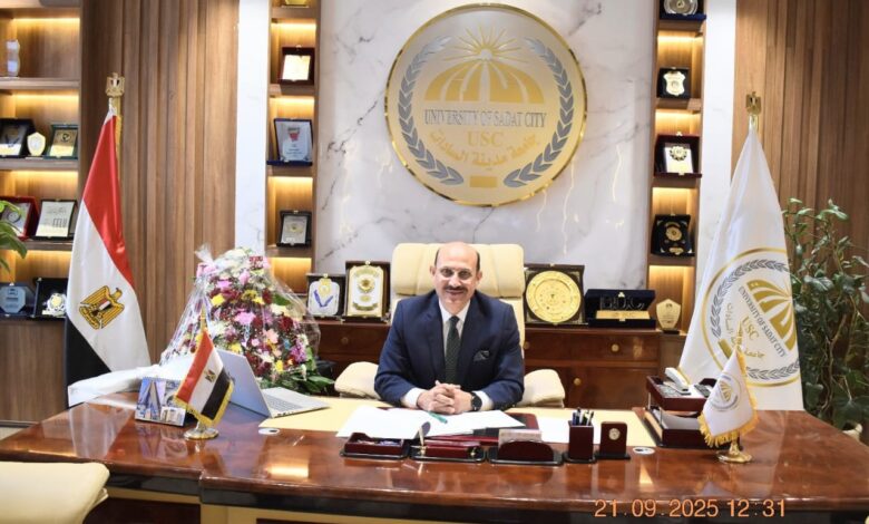 "عزب" يعلن صدور قرار مجلس الوزراء بتحويل معهد الهندسة الوراثية والتكنولوجيا الحيوية إلى كلية التكنولوجيا الحيوية