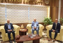 رئيس جامعة مدينة السادات يستقبل اللواء أركان حرب حمدى بخيت لإلقاء ندوة بكلية الطفولة المبكرة