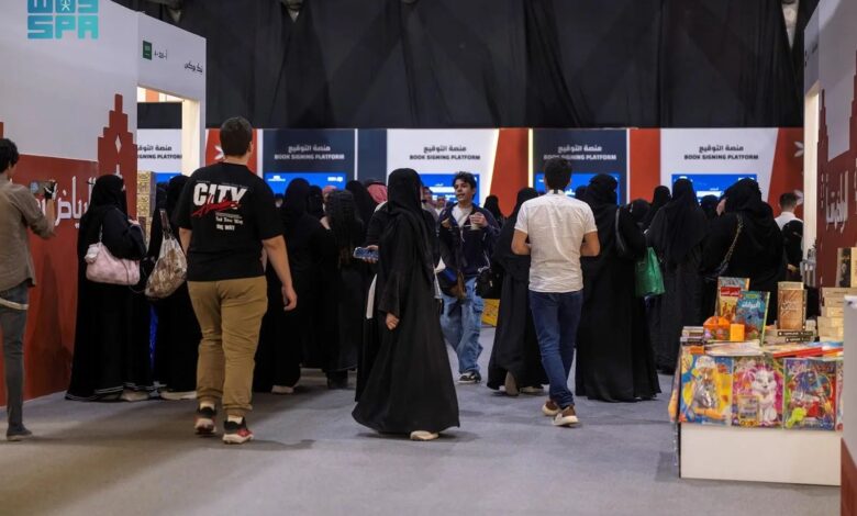معرض الرياض الدولي للكتاب يواصل فعالياته كأكبر تظاهرة ثقافية في المنطقة بمشاركة ألفي دار نشر من 25 دولة