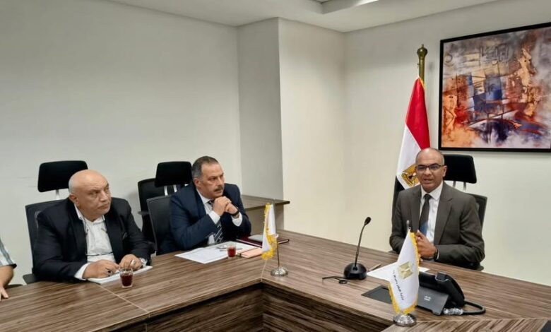 نائب وزير الإسكان يُتابع موقف مشروعات الصرف الصحى ضمن مشروع الصرف الصحى المتكامل بمحافظة الاقصر