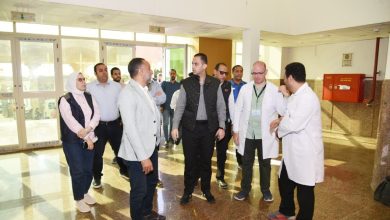 نائب وزير الصحة يتفقد مستشفى نخل المركزي لضمان جودة الخدمات الطبية بشمال سيناء