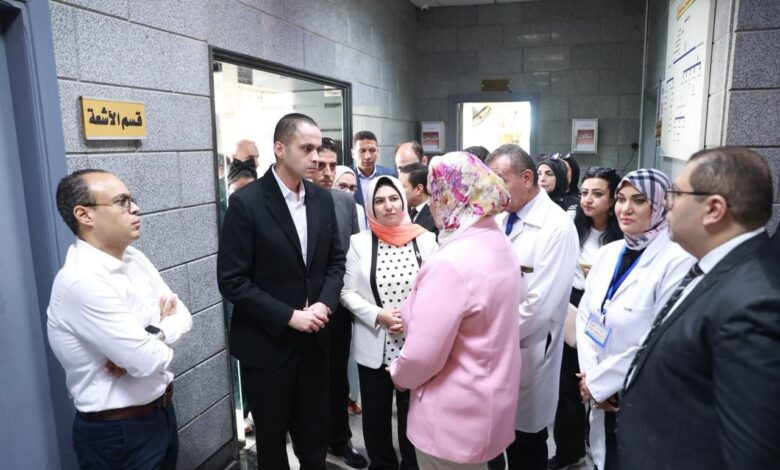 نائب وزير الصحة يتفقد منشآت صحية بمحافظة دمياط ويعقد اجتماعًا مع نائب المحافظ