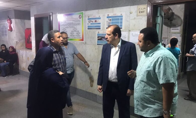 نائب وزير الصحة يجري زيارة تفقدية مفاجئة لمستشفى كفر الزيات بالغربية ويوجه بإجراءات صارمة