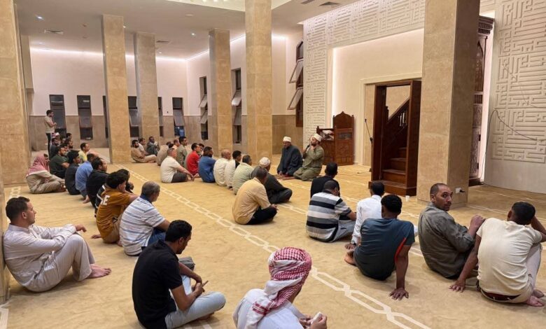 الأوقاف تعقد (673) مجلسًا فقهيًّا حول أحكام التعدي اللفظي والبدني والتحرش