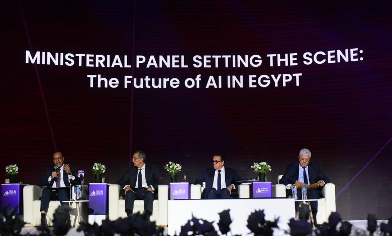 وزير العمل يشارك في المؤتمر الدولي الأول للذكاء الاصطناعي بجامعة القاهرة