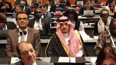 البرلمان العربي يؤكد على ضرورة حماية الأطفال من التبني غير القانوني تطبيقاً للاستراتيجيات الوطنية لحقوق الإنسان