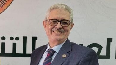 د. أشرف عبد العزيز