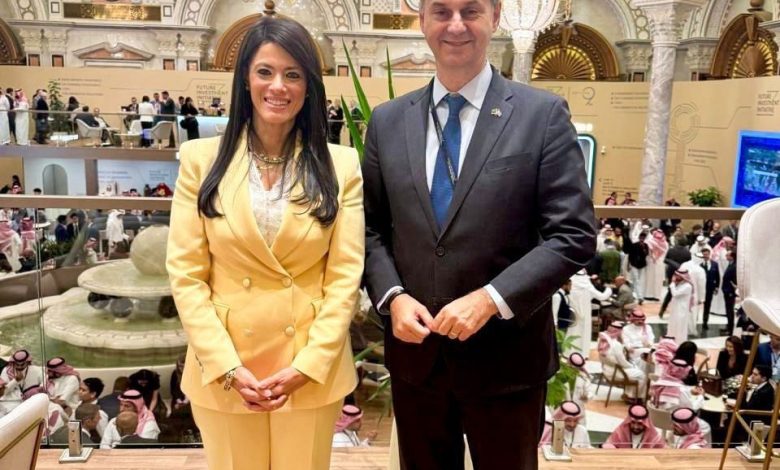 المشاط تبحث مع الجانب اليوناني تعزيز التعاون في مجال توطين الصناعة والتكنولوجيا وتبادل الخبرات