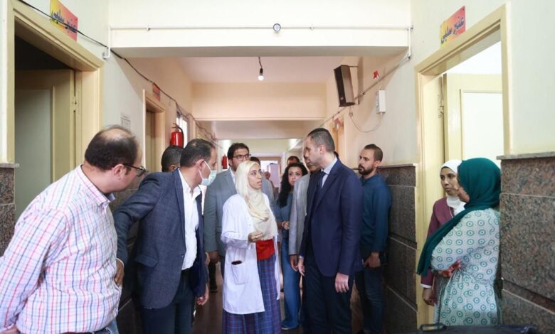 نائب وزير الصحة يجري جولة مفاجئة إلى مستشفى قطور المركزي ووحدة رعاية طفل قطور بمحافظة الغربية