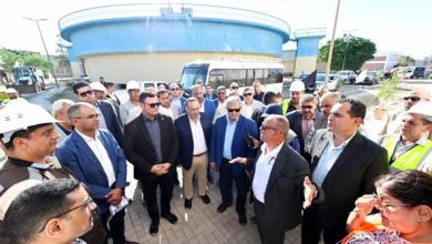 وزير الإسكان ومحافظ أسيوط يتفقدان توسعات محطة مياه أبوتيج