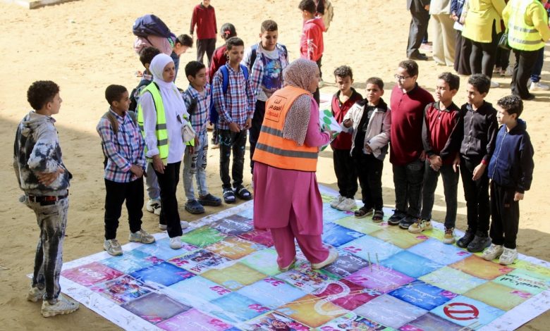 التضامن الاجتماعي حملة خليك سند تواصل فعالياتها وتنفذ قافلتين بمنطقتي أهالينا 2 وأرض الخيالة