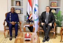 رئيس التنظيم والإدارة يستقبل وزير الإدارة العامة السيراليوني