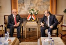 رئيس هيئة الدواء المصرية يستقبل وزير صحة العراق لتعزيز التعاون الدوائي المشترك