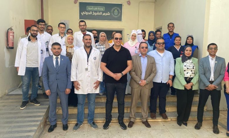 رئيس هيئة الرعاية الصحية يتفقد مستشفى شرم الشيخ الدولي ووحدة طب أسرة