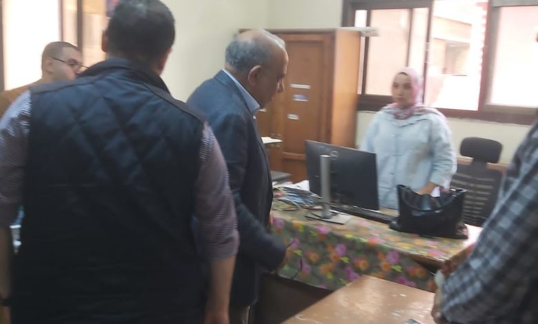 عصمت يتفقد إدارة شبكات كهرباء مدينة أنشاص بمحافظة الشرقية، ويتابع خطة التشغيل وتأمين التغذية