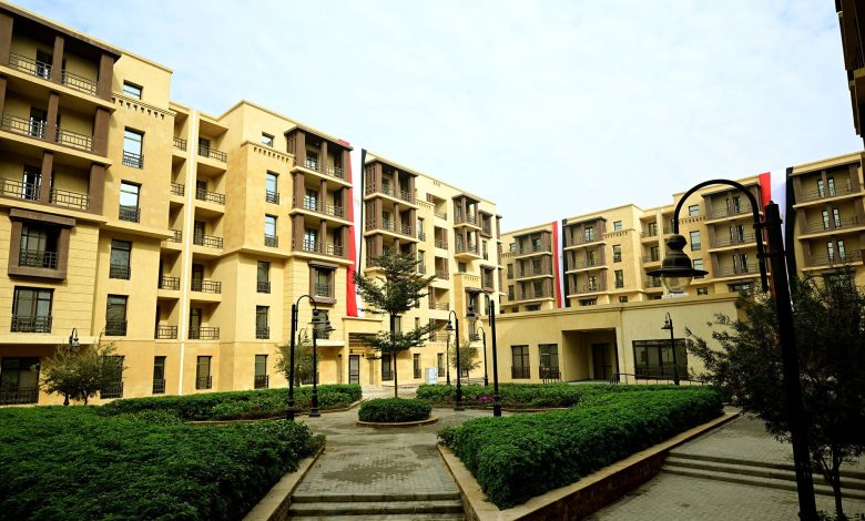 مدبولي يقوم بجولة تفقدية بمشروعات إعادة إحياء عدد من المناطق بالقاهرة التاريخية