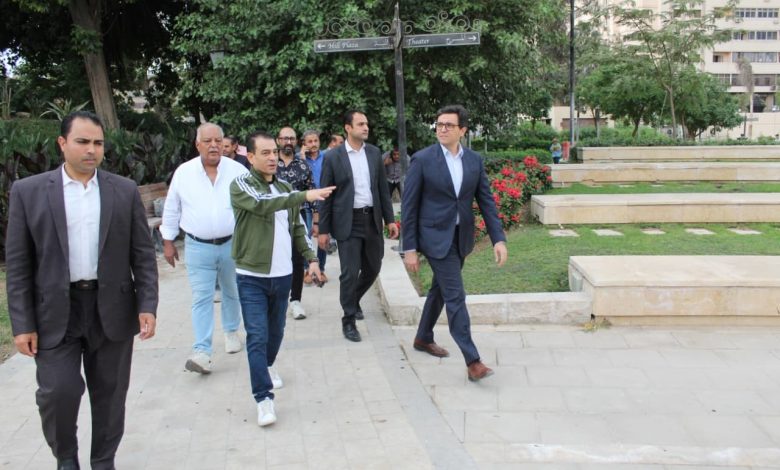 هنو يتفقد مشروع إعادة إحياء حديقة الأزبكية التراثية ويشدد على الإسراع في تطوير مدخل المسارح