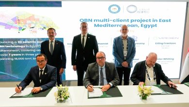 وزير البترول يشهد توقيع اتفاقيتين لتنفيذ المسح السيزمي وتطوير بوابة الاستثمار