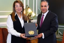 وزير الخارجية يستقبل المديرة التنفيذية لمكتب الأمم المتحدة