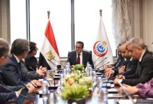 وزير الصحة والسكان يستقبل ممثلي مالتي كير فارما الإيطالية وهيئة الدواء المصرية وجيبتو فارما