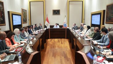 وزير الصحة يتابع إنجازات قطاع الطب العلاجي خلال أكتوبر 2025 في تقرير قدمه مساعد الوزير للشئون العلاجية