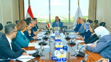 اجتماع برئاسة نائب وزير التموين لبحث إنشاء المركز اللوجستي العالمي لتخزين وتوزيع الحبوب بميناء شرق بورسعيد