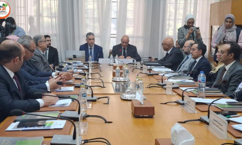 السفير أحمد خطابي يلقي كلمة افتتاح الملتقى السنوي الثالث لمراكز الفكر في الدول العربية