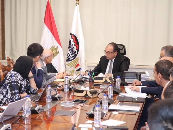 شيمي يبحث مع تحالف من شركتي إنفيجن إنيرجي وبنشمارك باور إنترناشونال مستجدات مشروع الأمونيا الخضراء