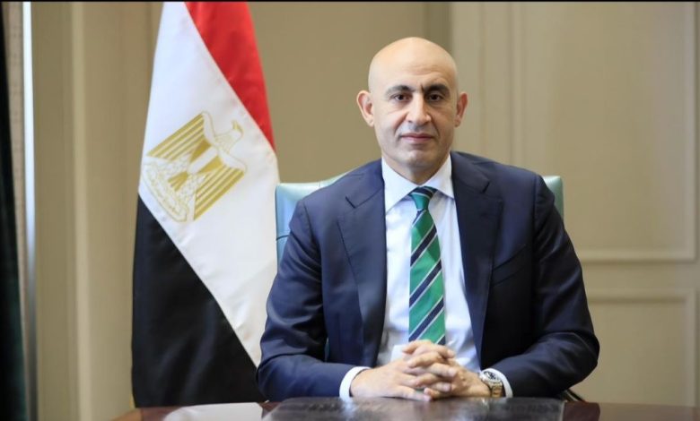وزير التربية والتعليم يعقد لقاءً موسعًا مع 1500 خبير تربوي من منسقي وحدة دعم وقياس جودة التعليم لتطوير الأداء داخل المدارس