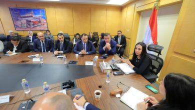 وزيرة التضامن تلتقي فريق عمل صندوق دعم مشروعات الجمعيات والمؤسسات الأهلية