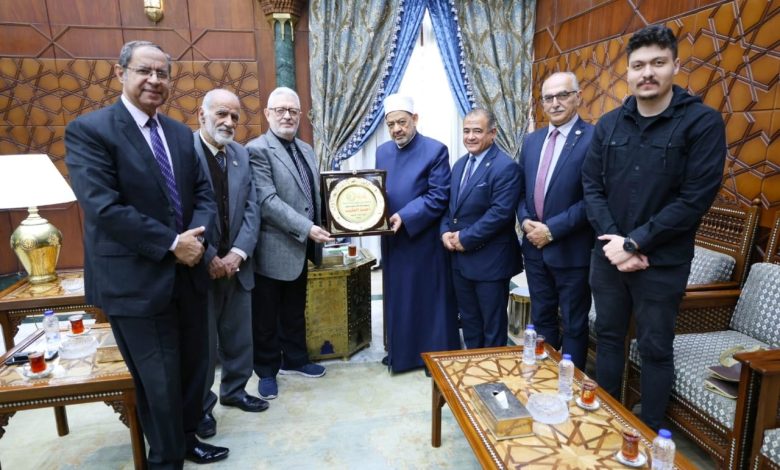 الإمام الأكبر خلال استقباله وفد الاتحاد العربي للتنمية… الأزهر شريك في دعم القضايا البيئية والتنموية