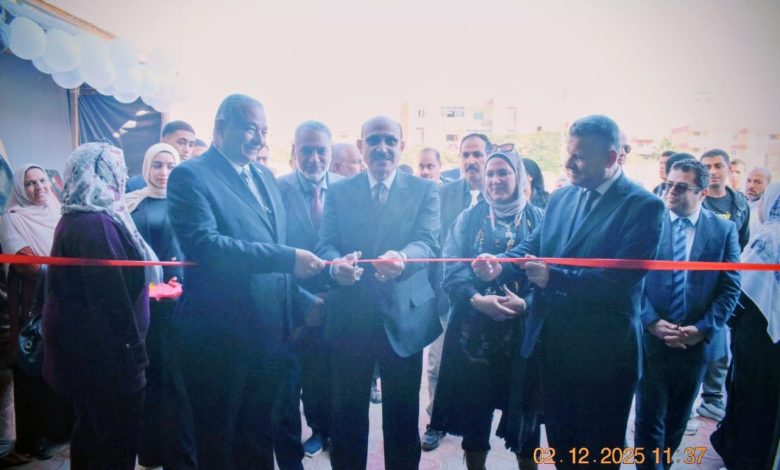 رئيس جامعة مدينة السادات يفتتح معرض الكتاب الجامعي الثامن بكلية علوم الرياضة