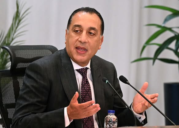 مدبولي: كل ما نراه من تنمية في المنطقة الاقتصادية لقناة السويس هو ثمار رؤية القيادة السياسية