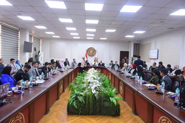 وزارة العمل تطلق الدفعة الأولى من برنامج "سفراء العمل" بمشاركة 50 شابًا وفتاة من مختلف المحافظات