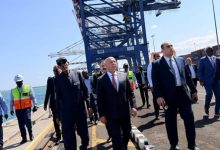 الوزير يزور مقر سلطة الموانئ والمناطق الحرة بجيبوتي ويشهد توقيع عدد من الاتفاقيات الهامة