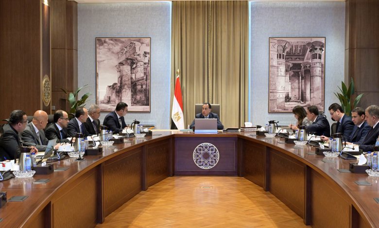 رئيس الوزراء يُتابع تطور الأعمال بالتجمع العمراني الجديد بجزيرة الوراق