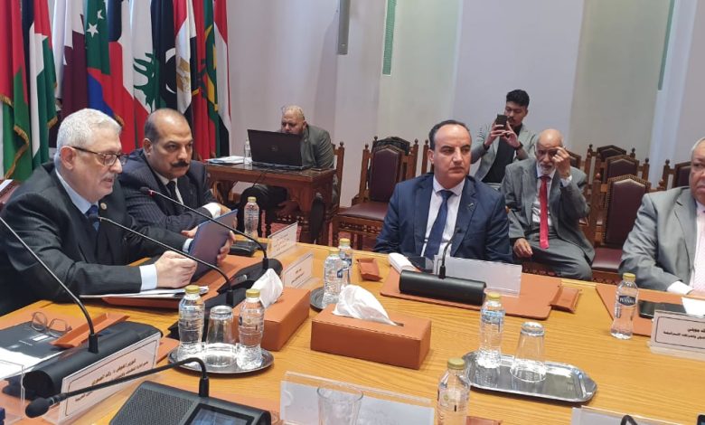 عبد العزيز في اليوم الثالث لمؤتمر التنمية الاستثمار في الابتكار