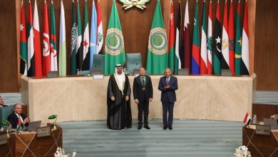 فوز د.ابراهيم صابر بجائزة أفضل محافظ عربى